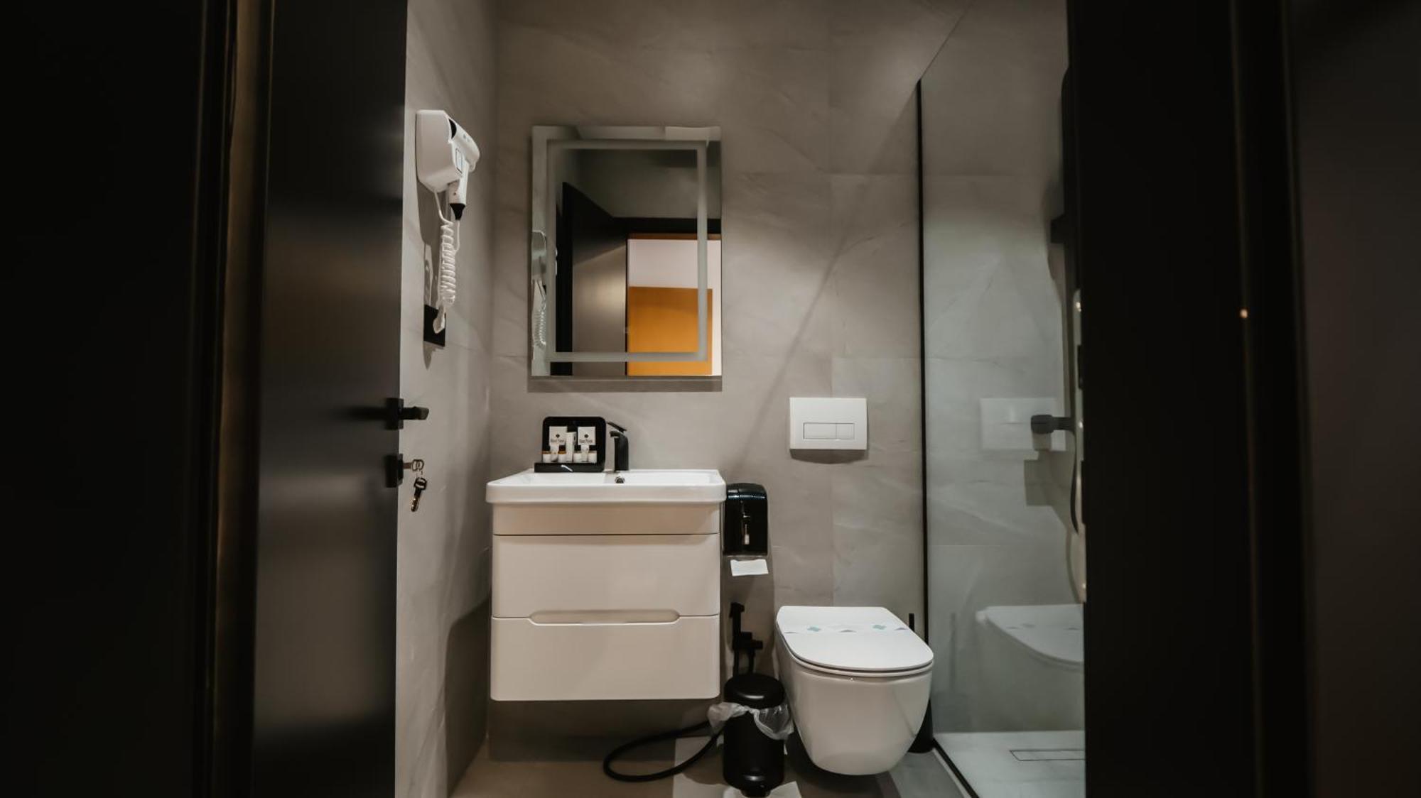 Baz'Hur Boutique Hotel Kukes Exteriör bild